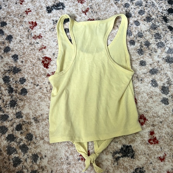 Cute summer yellow tank top with tie up in front - Picture 3 of 3